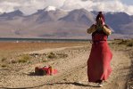 sacred-springs Pilgrims prostrating around Lake Manasarovar.