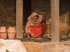 Drying pots, Potterâs Square, Bhaktapur.